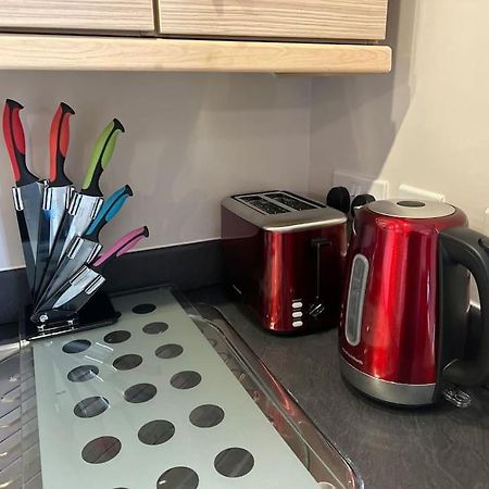 Cute Apartment Next To Colindale Station 에지웨어 외부 사진