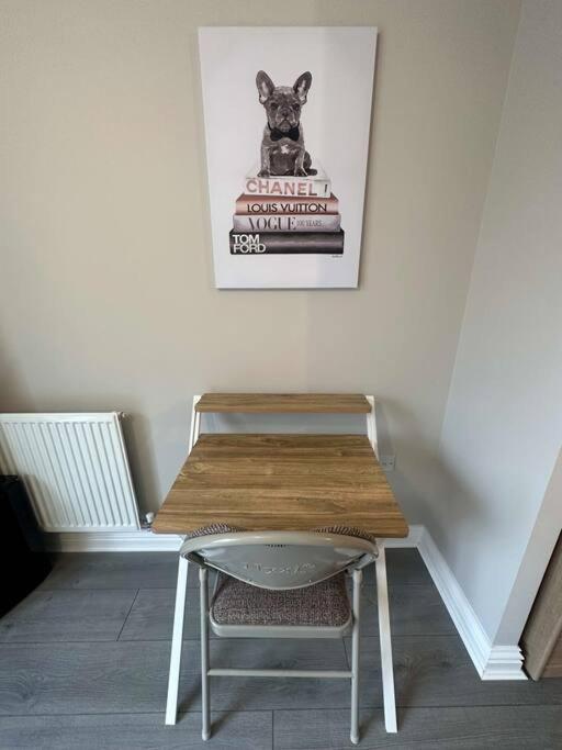 Cute Apartment Next To Colindale Station 에지웨어 외부 사진