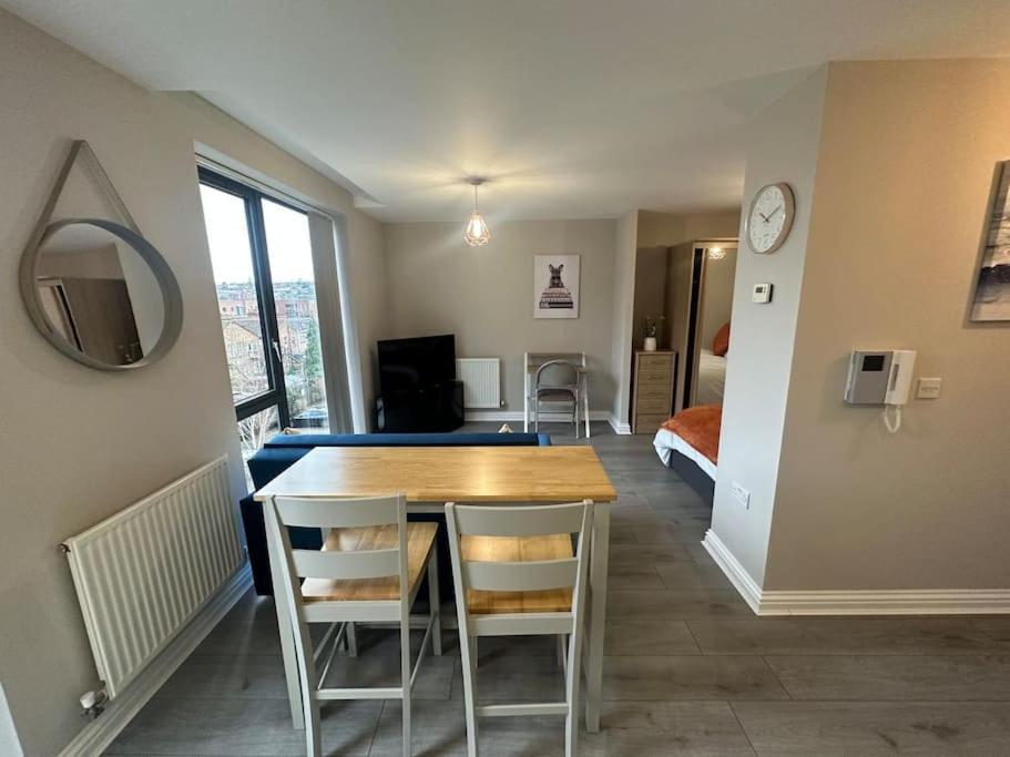 Cute Apartment Next To Colindale Station 에지웨어 외부 사진